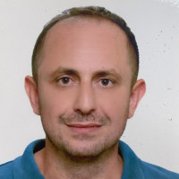 Yazar